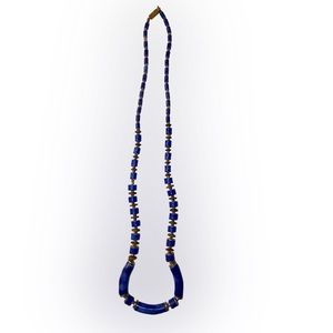 Blue ceramic stone necklace with gold colored beads and twisted round clasp